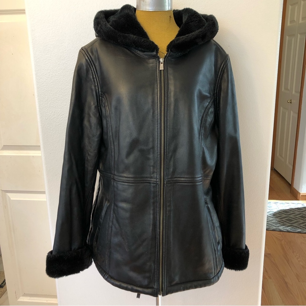 Sonoma Life+Style Lambskin Women’s Black Aviator Leather Jacket-Faux Fur Lined